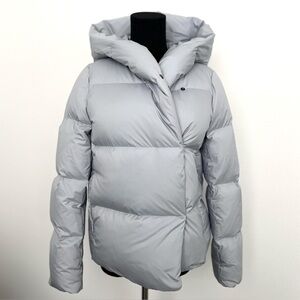 SOLD • NWOT • Aritzia Babaton Duvet Puffer in Size 2XS